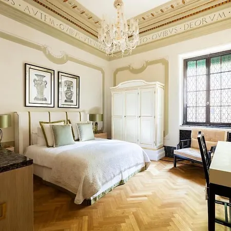 Casa Aurea By Burghesius